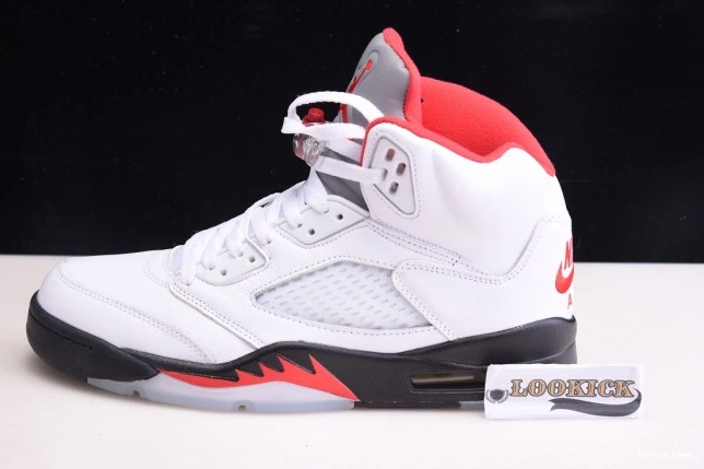 HYPE Jordan Fire Red (2020) Retro Tongue Air 5 Silver DA1911-102 0713